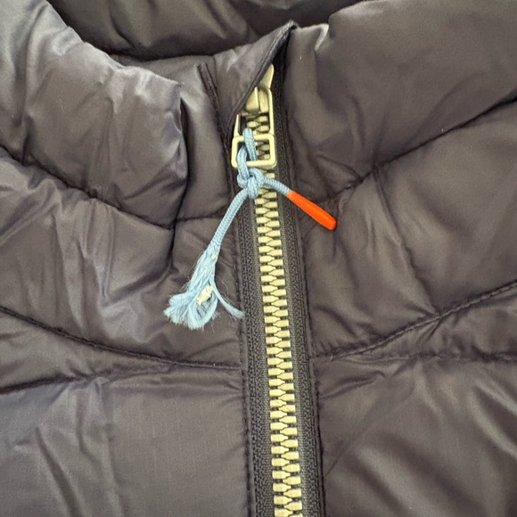 Cotopaxi Puffer Down Vest - Blue, Red, Orange - XL - Unisex - Very Gently Used - Picture 6 of 8